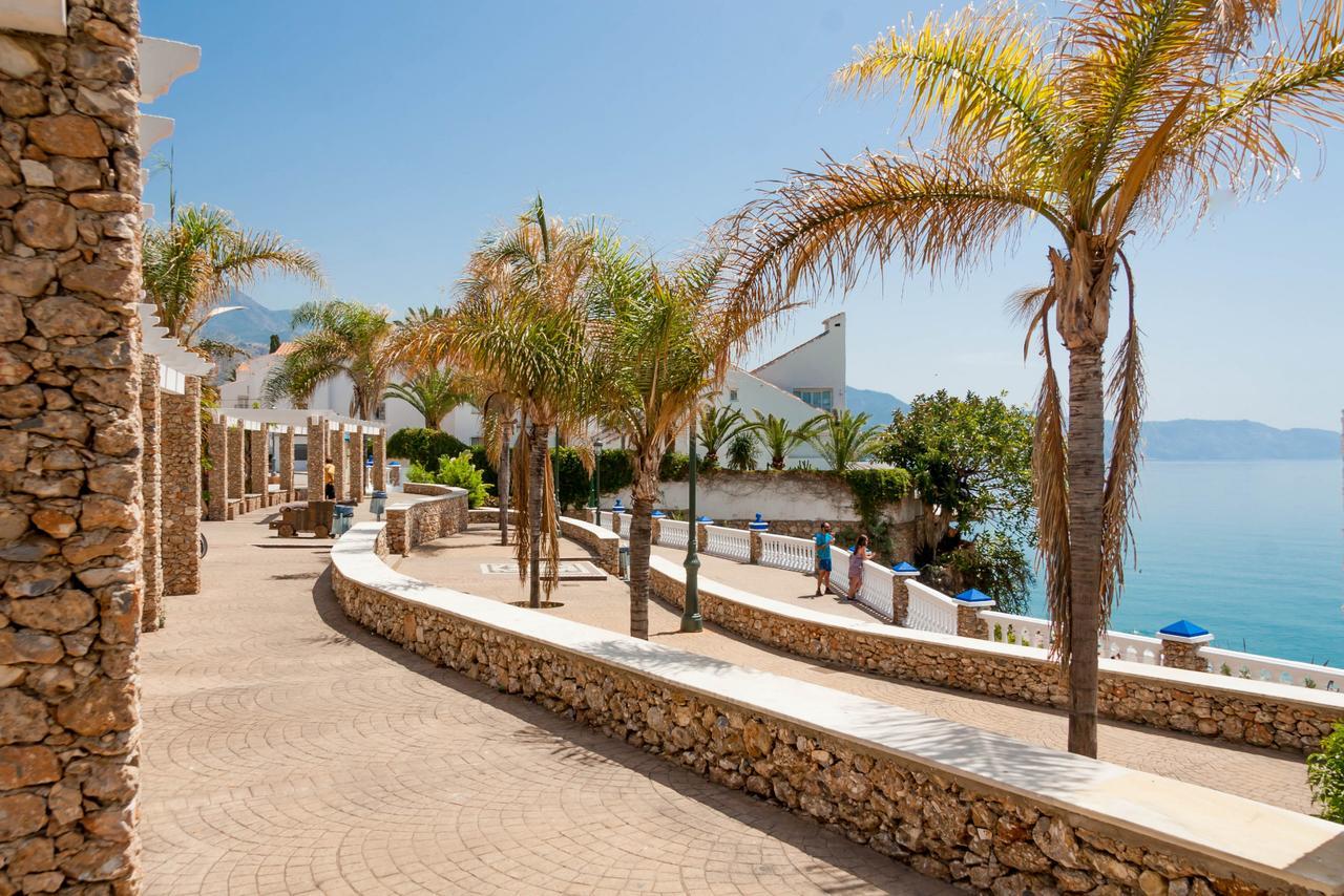 Canovas Nerja - Alcazaba Parador, Piscina, 2 Dorm 객실 사진